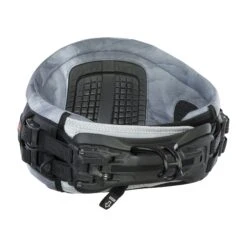 ION Kitesurf Trapez Riot Curv Team Series 2022 - 900/212 Black/marble 102/LT -Surfausrüstungs Geschäft 48222 4706 2